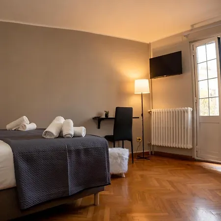 Roofrhome Roma